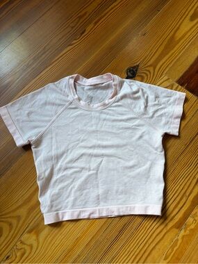 lululemon athletica Light Pink Women’s Short Sleeve Ribbed Tee